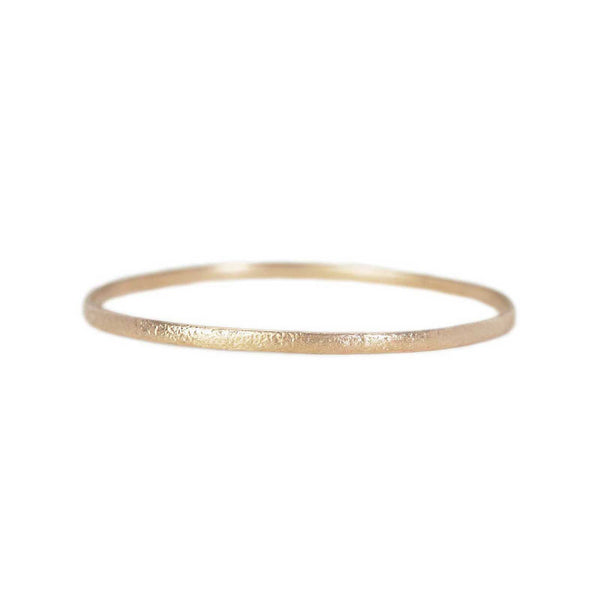 maya-selway-scattered-9ct-gold-bangle