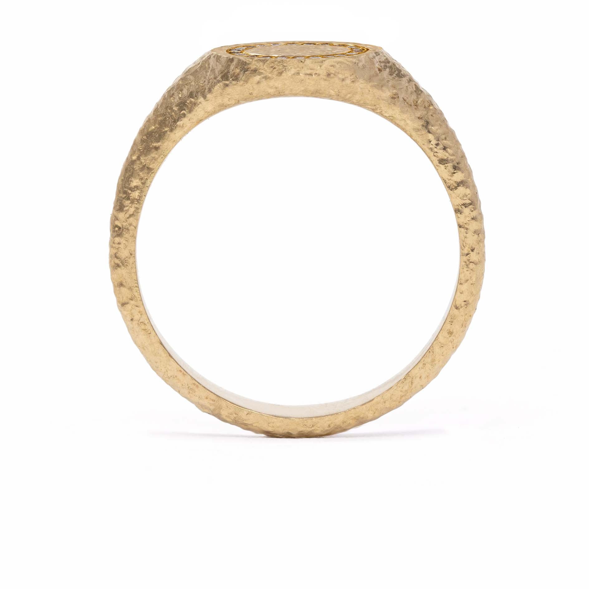 maya selway gather champagne diamond signet ring textured 18ct yellow gold